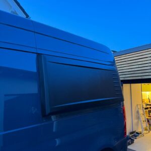 Leva  stranska poširitev (side pods) za Mercedes Sprinter 2006-2025-(906,907,910)/VW Crafter2006-2018